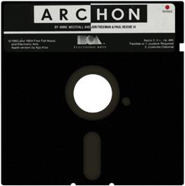 Cartridge artwork for Archon: The Light and the Dark on the Apple II.
