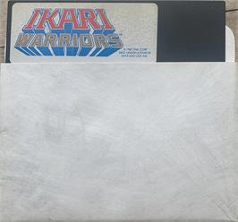 Cartridge artwork for Ikari Warriors on the Apple II.