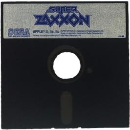 Cartridge artwork for Super Zaxxon on the Apple II.