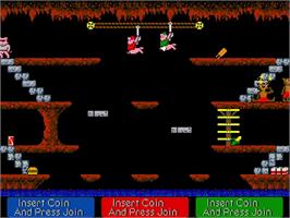 In game image of Pig Out: Dine Like a Swine! on the Arcade.