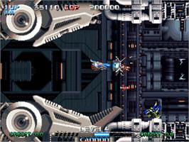 In game image of Pulstar on the Arcade.