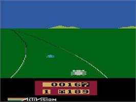 In game image of Enduro on the Atari 2600.