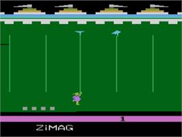 In game image of Starmaster on the Atari 2600.