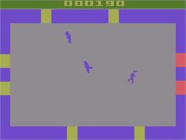 In game image of Tron - Deadly Discs on the Atari 2600.