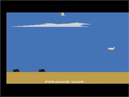 Title screen of Pyramid War on the Atari 2600.