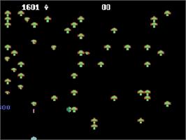 In game image of Centipede on the Atari 5200.