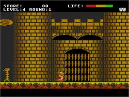 In game image of Bentley Bear's Crystal Quest on the Atari 7800.