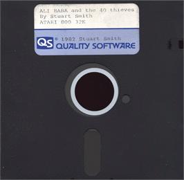 Cartridge artwork for Ali Baba and the Forty Thieves on the Atari 8-bit.