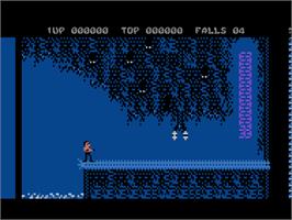 In game image of Bruce Lee - Return of Fury on the Atari 8-bit.