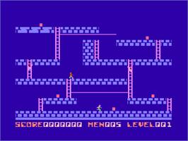 In game image of Lode Runner on the Atari 8-bit.