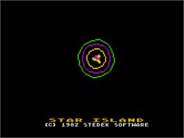 In game image of Star Island on the Atari 8-bit.