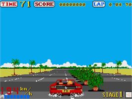 In game image of Out Run on the Atari ST.