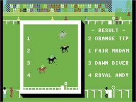 In game image of Derby Day (Peter Weighill) on the Commodore 64.