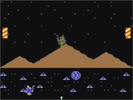 In game image of Duell, The (Markt & Technik) on the Commodore 64.