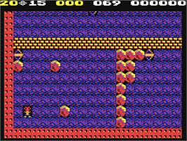 In game image of Falcon Dash 2004 - The Big Diamond on the Commodore 64.