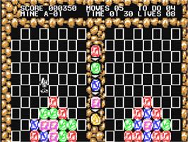 In game image of Gem'X on the Commodore 64.