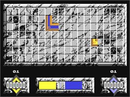 In game image of Loopz on the Commodore 64.