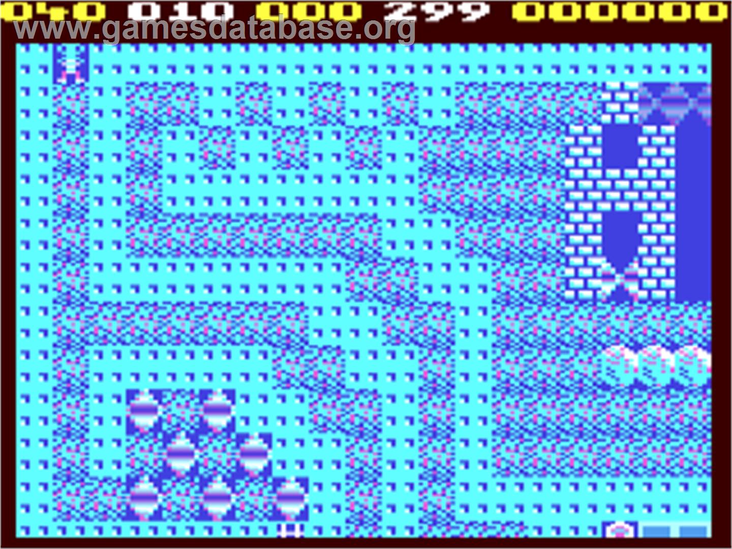Boulder Dash In The Future - Commodore 64 - Artwork - In Game