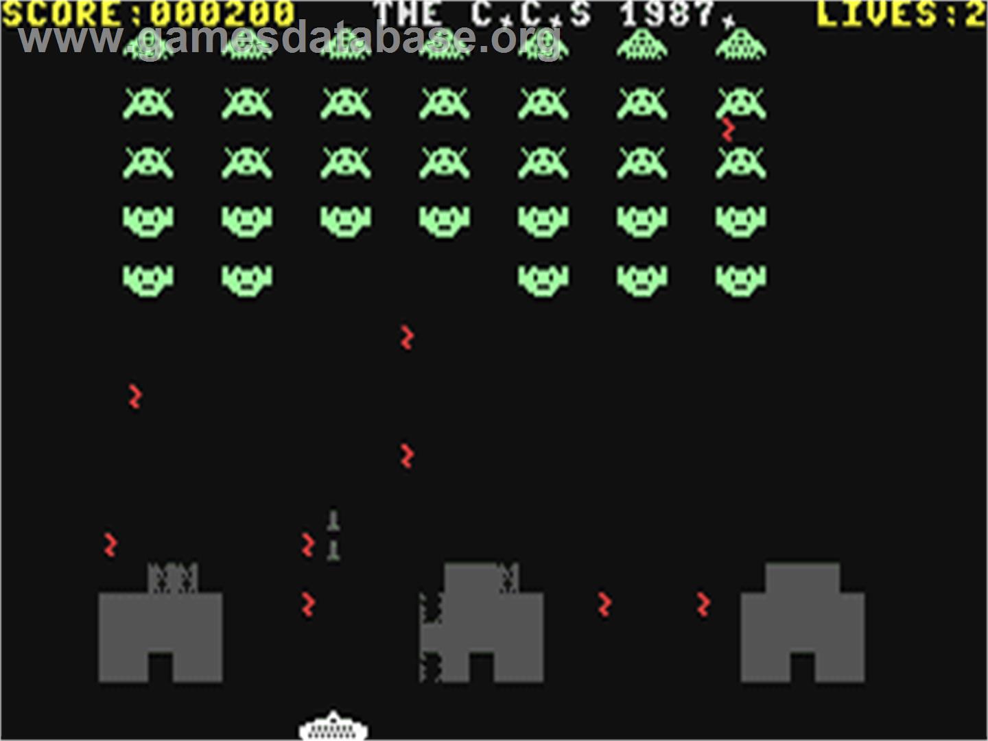 Invade-a-load! - Commodore 64 - Artwork - In Game
