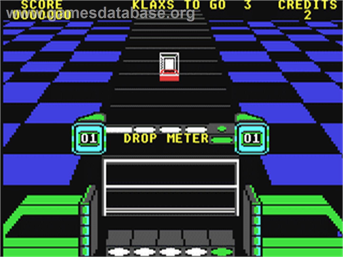 Klax - Commodore 64 - Artwork - In Game