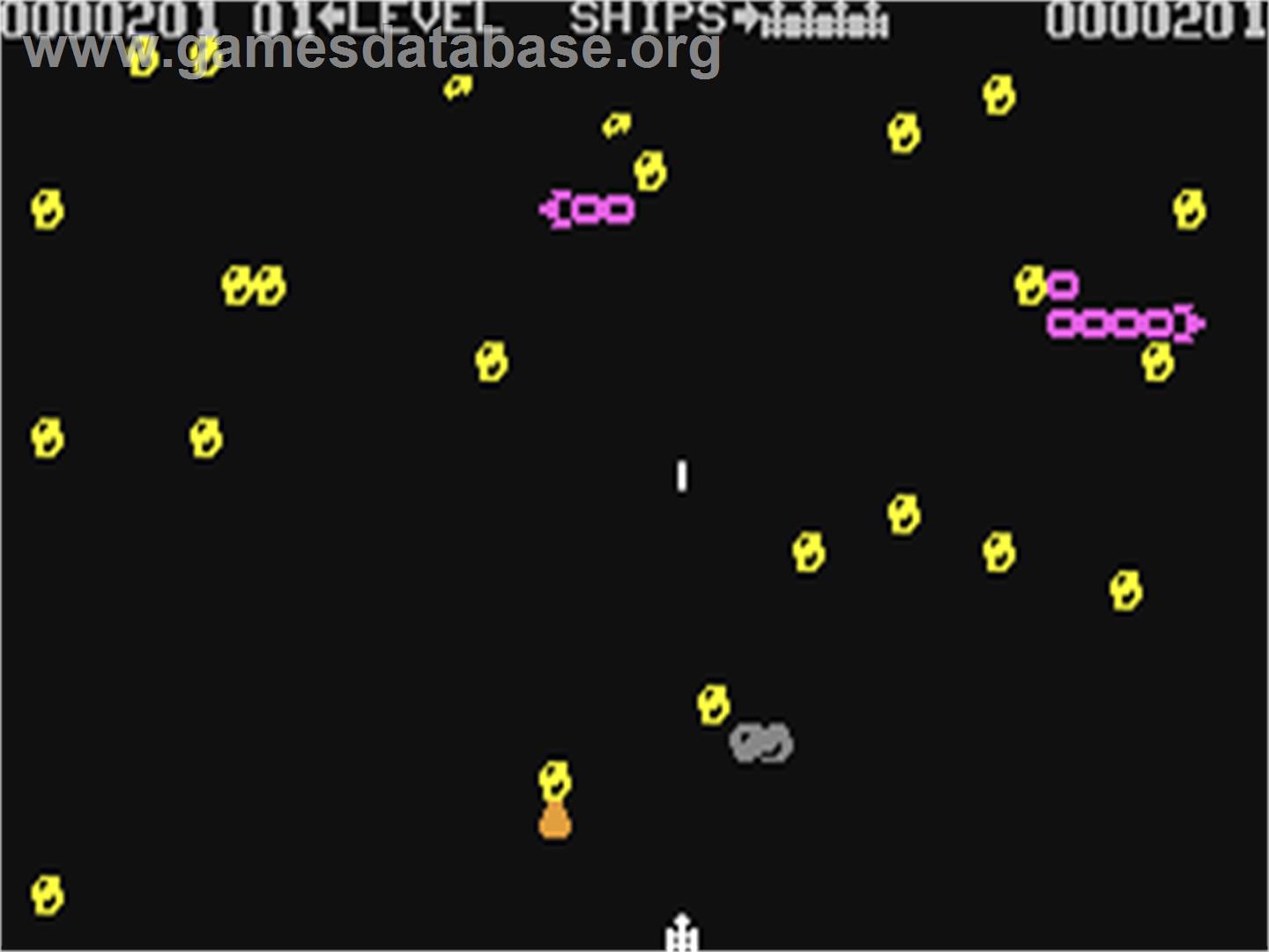 Space Train - Commodore 64 - Artwork - In Game