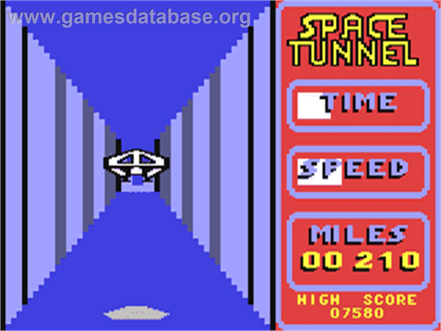 Space Tunnel - Commodore 64 - Artwork - In Game