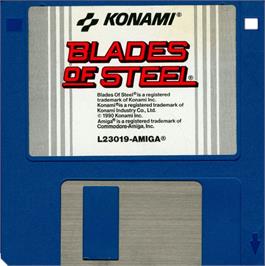 Cartridge artwork for Blades Of Steel on the Commodore Amiga.