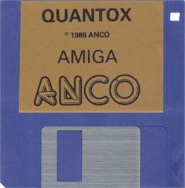Cartridge artwork for Quantox on the Commodore Amiga.