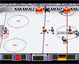 In game image of Karamalz Cup - Eis Hockey on the Commodore Amiga.