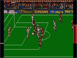 In game image of Peter Beardsley's International Football on the Commodore Amiga.