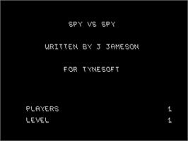 Title screen of Spy Vs Spy on the Commodore Plus 4.