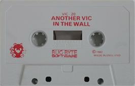 Cartridge artwork for Another Vic In The Wall on the Commodore VIC-20.