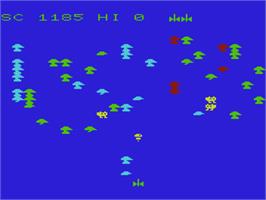 In game image of Centipod on the Commodore VIC-20.