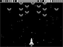 In game image of Astroblast on the Dragon 32-64.