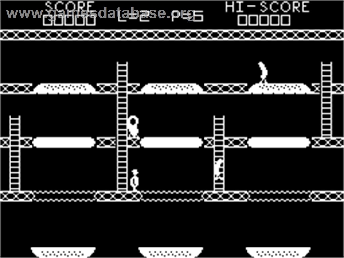 Barmy Burgers - Dragon 32-64 - Artwork - In Game