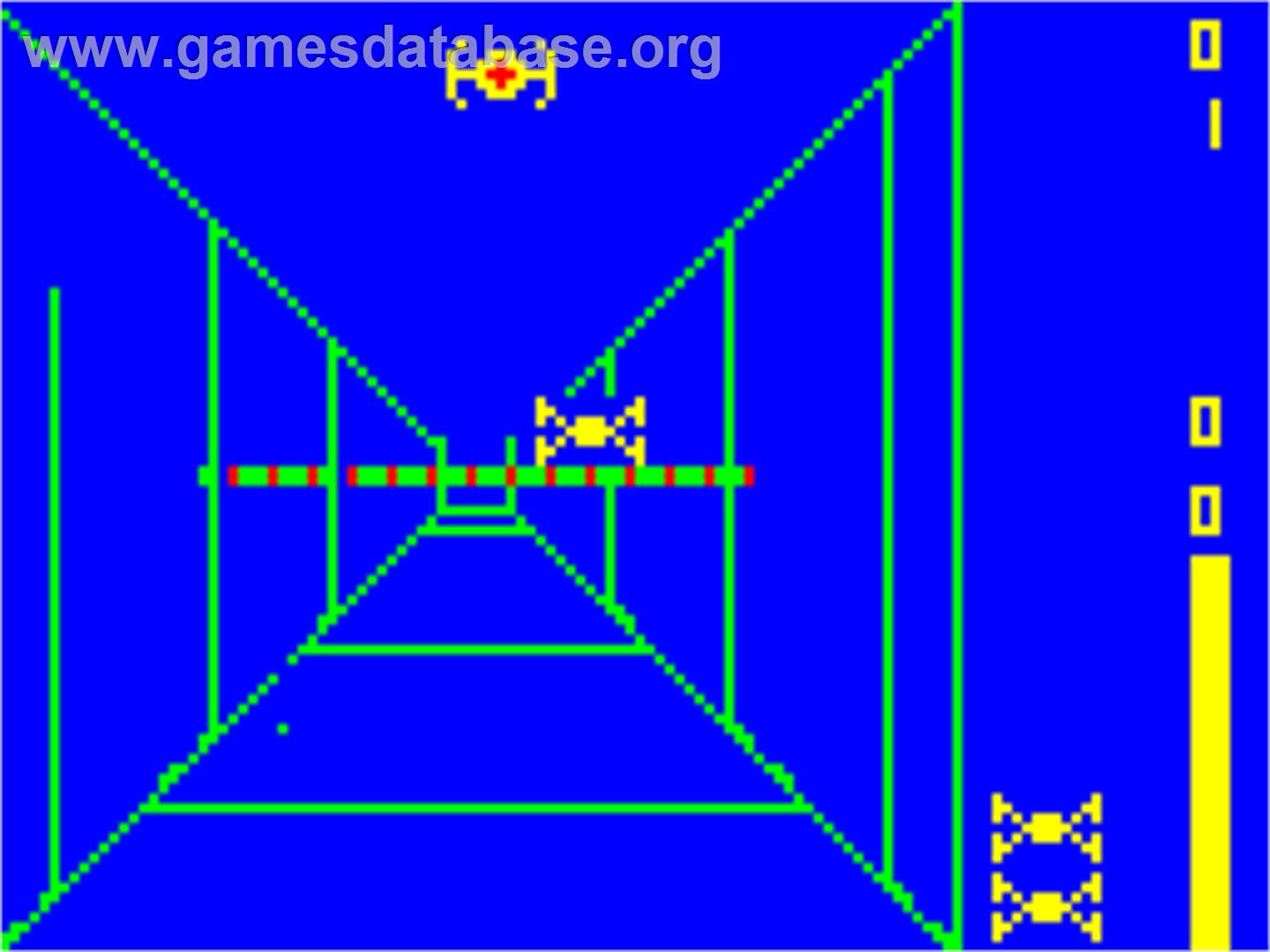 Intergalactic Force - Dragon 32-64 - Artwork - In Game