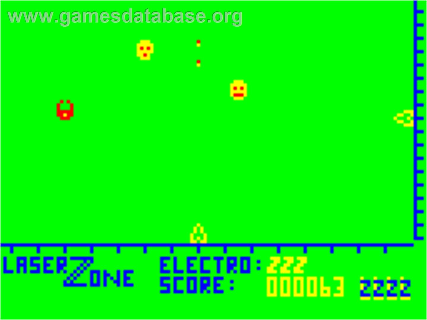 Laser Zone - Dragon 32-64 - Artwork - In Game