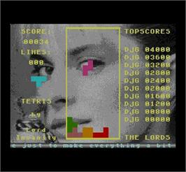 In game image of Tetris on the MGT Sam Coupe.