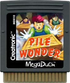 Cartridge artwork for Pile Wonder on the Mega Duck.