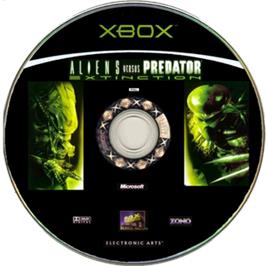 Artwork on the CD for Aliens vs. Predator: Extinction on the Microsoft Xbox.