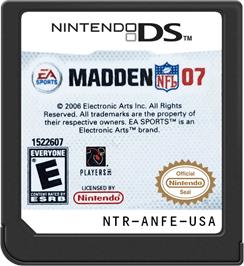 Cartridge artwork for Madden Nfl 07 on the Nintendo DS.
