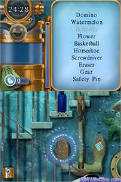 In game image of Hidden Expedition - Titanic on the Nintendo DS.