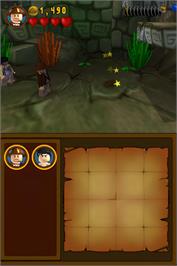 In game image of Lego Indiana Jones - La Trilogie Originale on the Nintendo DS.