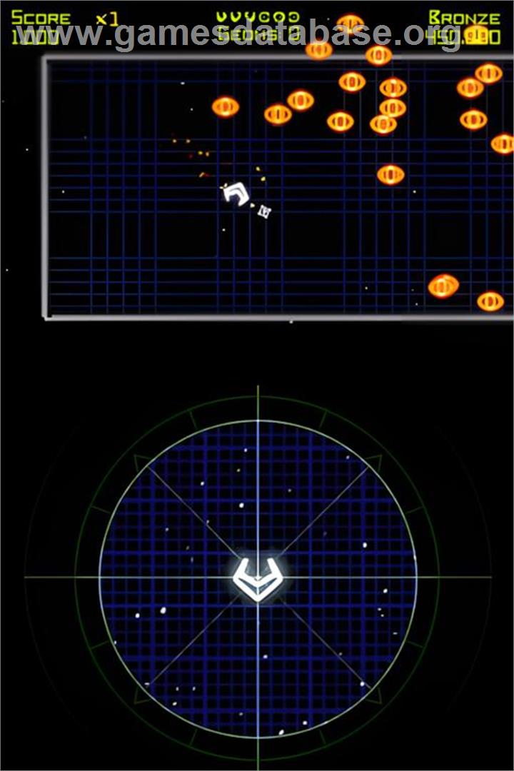Geometry Wars Galaxies - Nintendo DS - Artwork - In Game