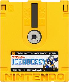 Cartridge artwork for Ice Hockey on the Nintendo Famicom Disk System.