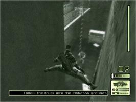 In game image of Tom Clancy's Splinter Cell: Pandora Tomorrow on the Nintendo GameCube.