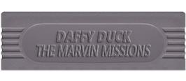 Top of cartridge artwork for Daffy Duck on the Nintendo Game Boy.