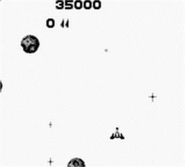 In game image of Arcade Classic No. 1 - Asteroids And Missile Command on the Nintendo Game Boy.