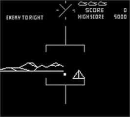 In game image of Arcade Classics - Battlezone And Super Breakout on the Nintendo Game Boy.