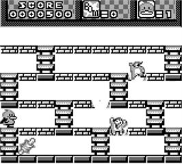 In game image of Duck Adventures on the Nintendo Game Boy.